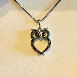 Owl necklace with blue and black diamonds